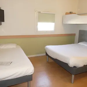 Hotel Ibis Budget Trigance, Istres